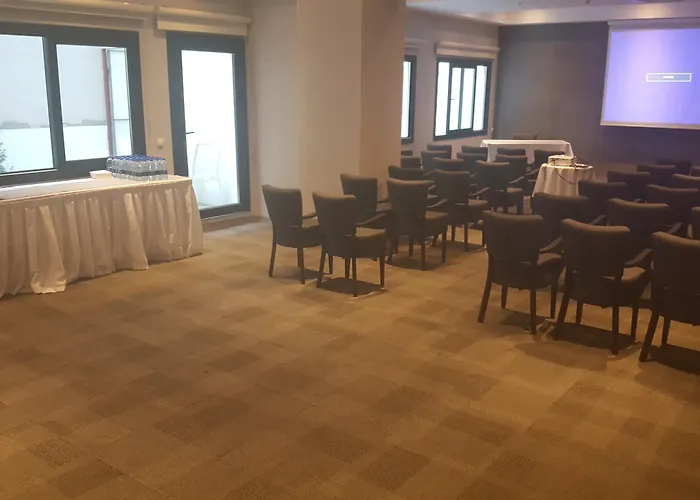 Hotel Kordon Cankaya 4*