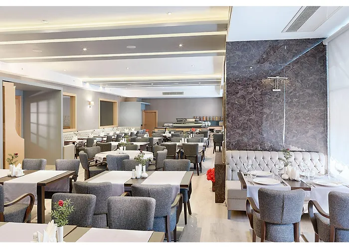 Kordon Cankaya Smirne