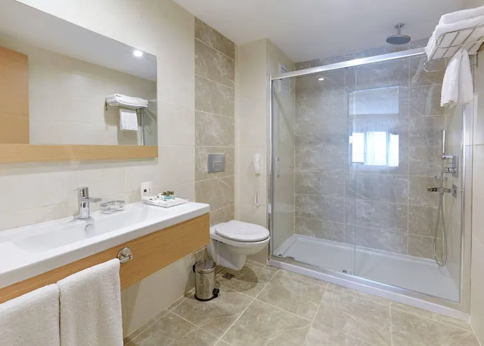 Hotel Kordon çankaya 4*