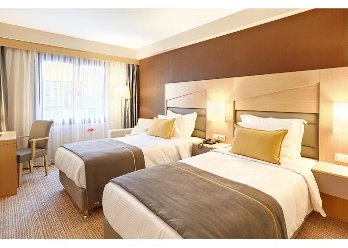 Kordon Cankaya Hotel İzmir