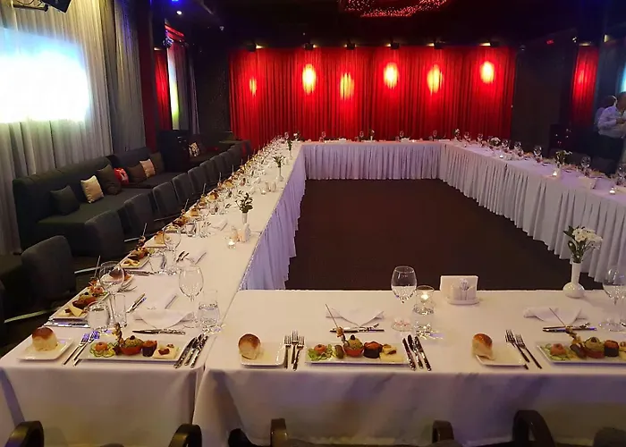 Hotel Kordon Cankaya 4*