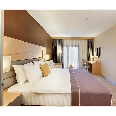 Hotel Kordon Cankaya 4*